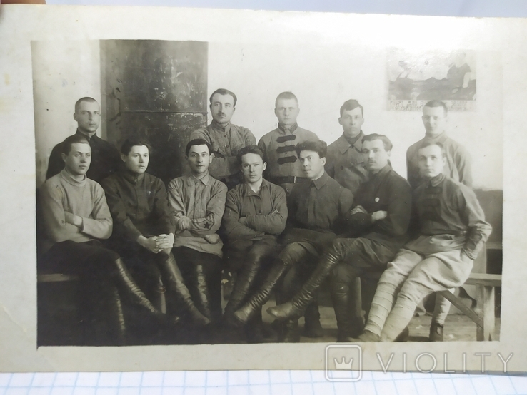 Фото 1924 р. Правління клубу 72-го Ленінградського полку. Жмеринка, фото №3
