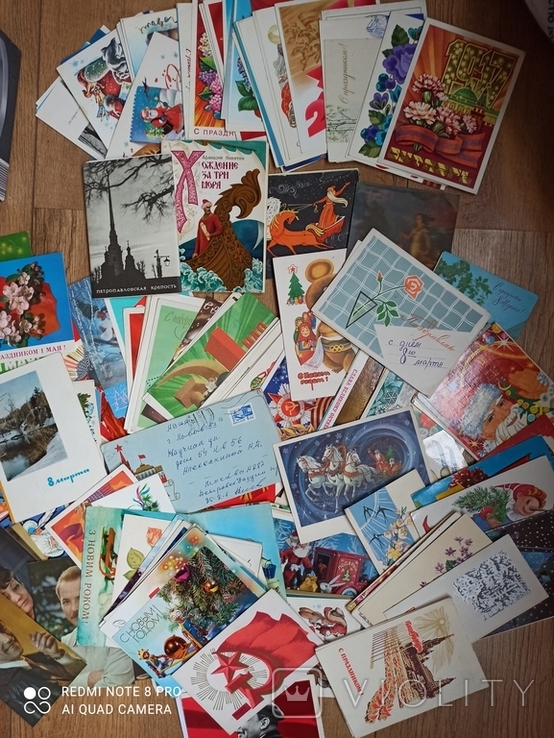 Более 300 открыток СССР на разную тематику, три набора.
