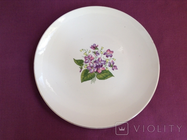 Тарелка-блюдо плоская столовая Фиалки. Фаянс. Wood violets.