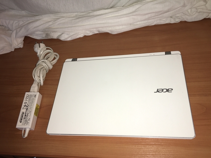 Ноутбук Acer Aspire V3-331 13,3" 4gb/SSD 120gb/Intel HD/6 часов