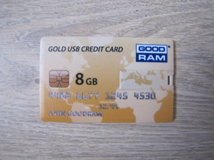 Флешка Good Ram кредитная карта рабочая на 8 GB