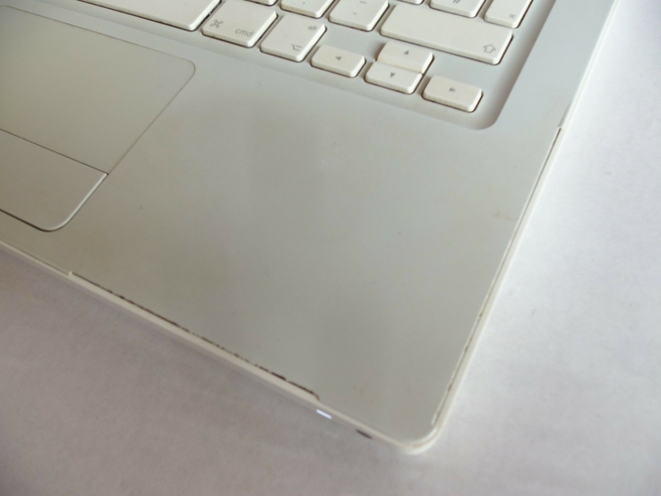 Ноутбук MacBook A1181 Apple з Німеччини, фото №6