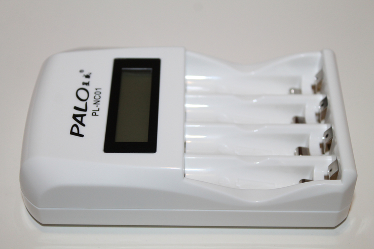 Зарядное устройство PALO для аккумуляторов AA/ AAA с жк-дисплеем, фото №4