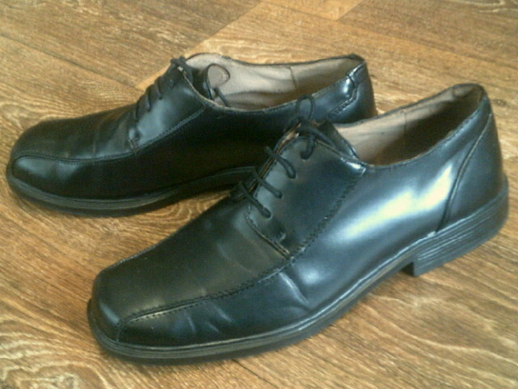 Century - фирменные черные кожаные туфли разм.43, фото №5
