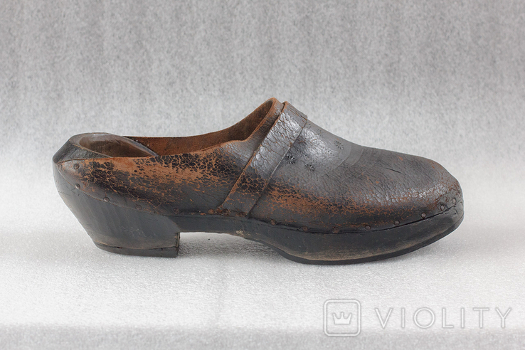 Старинная обувь сабо, на цельной деревянной подошве. Европа., фото №5