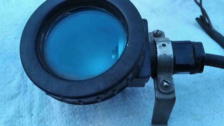 Винтажный фонарь (голубое стекло)