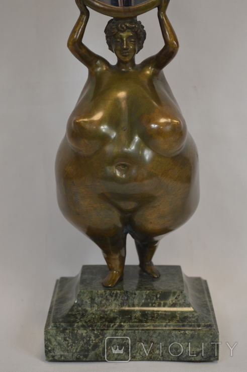 Бронзовая скульптура. Женщина с зеркалом. Скульптор Г. Чуенко. Высота 38,5 см., фото №4