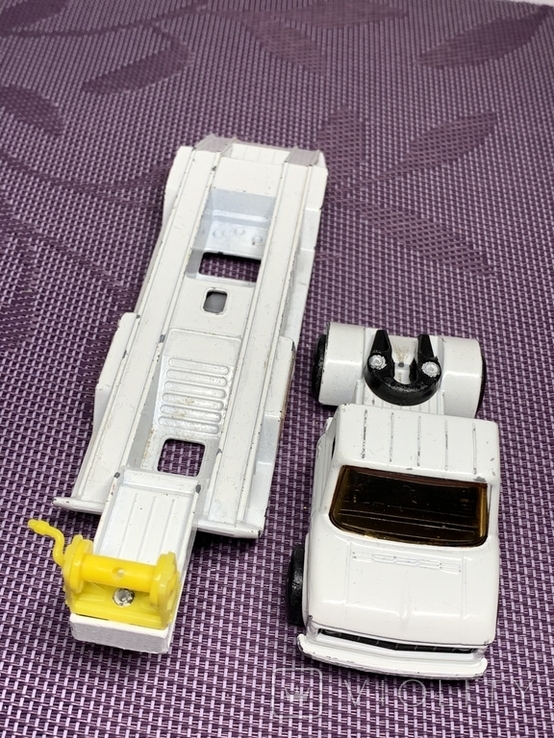 Matchbox Superkings K - 27 Ford a Series  U Haul  Truck