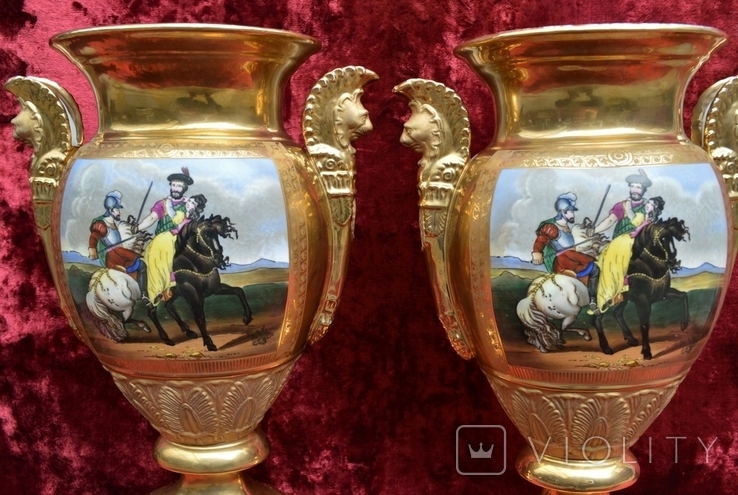 Две фарфоровые вазы. Жанровые рисунки, фото №3