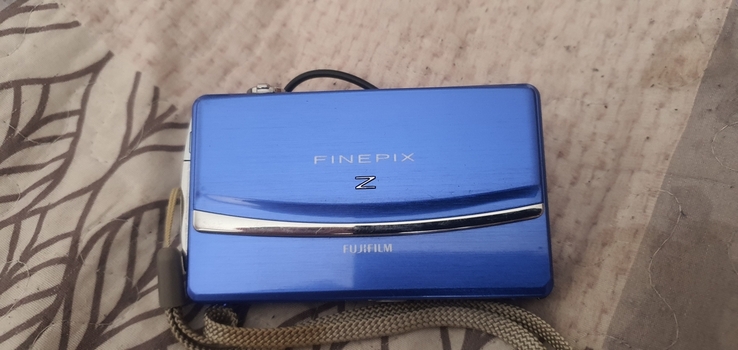 Фотоапарат Fujifilm FINEPIX Z 90