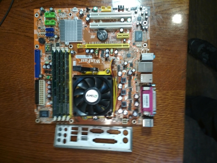 Материнка Foxconn WinFast MCP61VM2MA-RS2H+Athlon 3500+2.2Ghz+2GB DDR2+кулер, numer zdjęcia 6