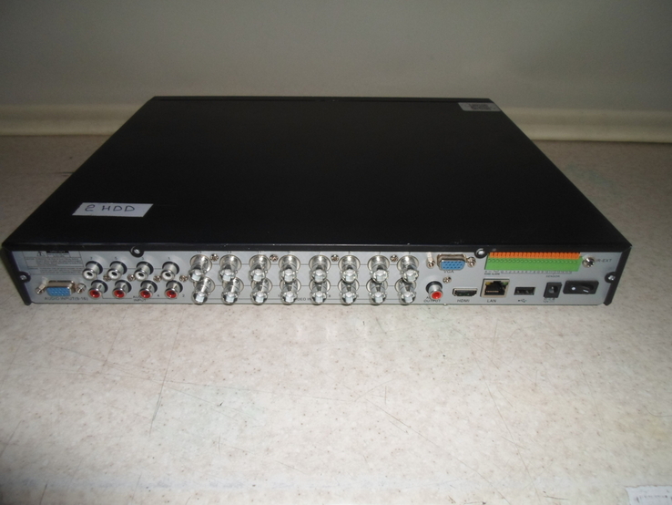 Сетевой 16-канальный видеорегистратор RCI RV9916HD/HDMI/VGA/Full HD, фото №3