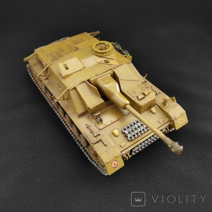 Модель самоходной установки Stug IV масштаб 1:35, фото №3