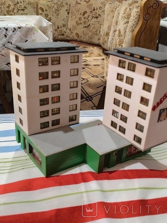 Модель двух жилых домов