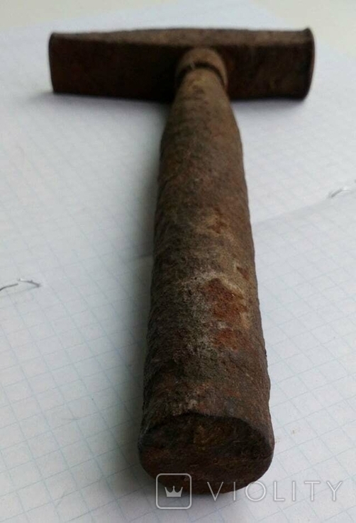 Молоток маленький старинный с металлической рефленной ручкой, фото №13