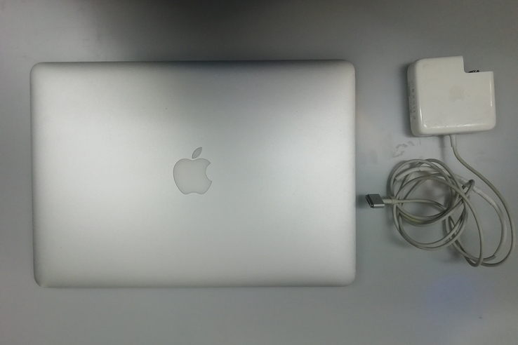 Apple MacBook Air 13" 2014 год i5 128 Gb SSD, photo number 3
