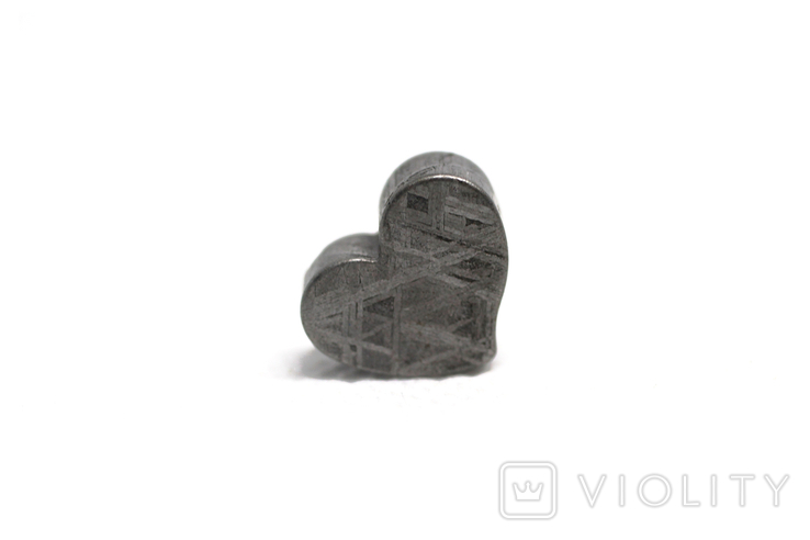 Залізній метеорит Muonionalusta, форма серця, 5,3 грам, сертифікат автентичності, фото №2