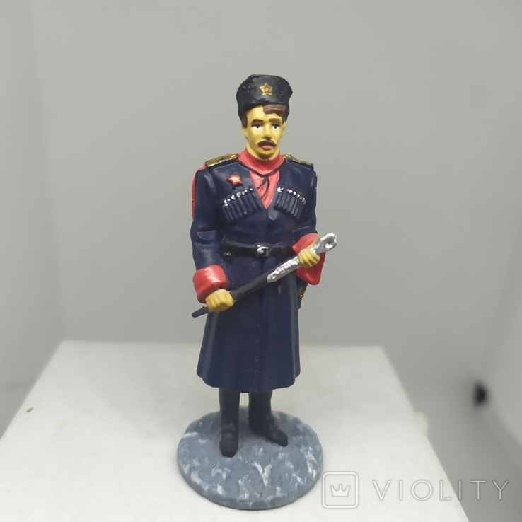 Статуетка офіцера кубанських козацьких підрозділів у повному парадному обмундируванні, фото №6