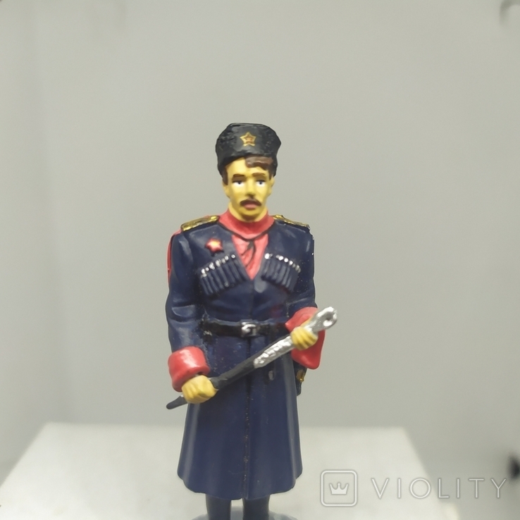 Статуетка офіцера кубанських козацьких підрозділів у повному парадному обмундируванні, фото №7