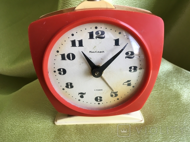 Часы будильник Янтарь 4 камня пр-ва СССР на ходу, фото №2
