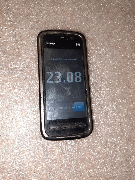 Телефон Nokia 5228