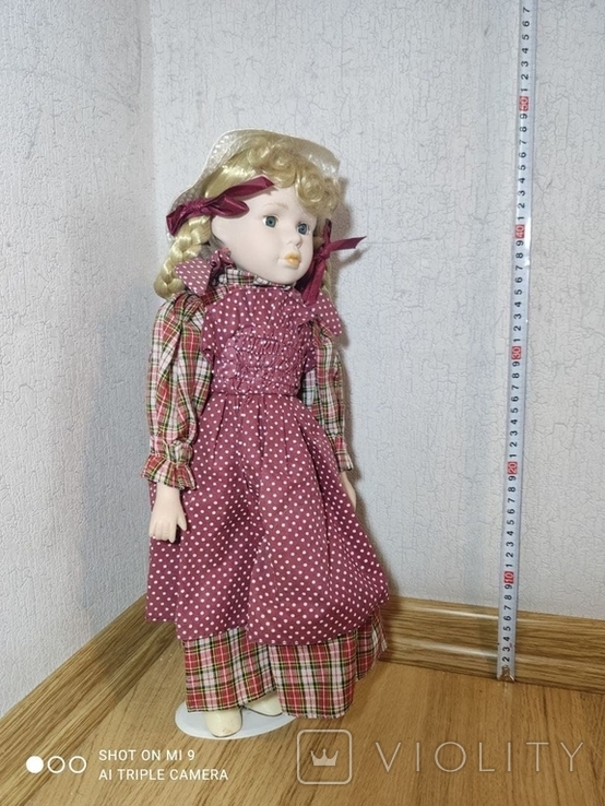 Фарфоровая Кукла в старинном платье, сувенирная, коллекционная, фото №3
