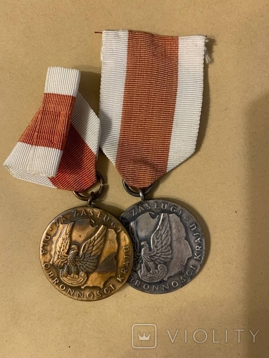 2 медали "За заслуги в обороне страны" 2 и 3 степень, фото №2