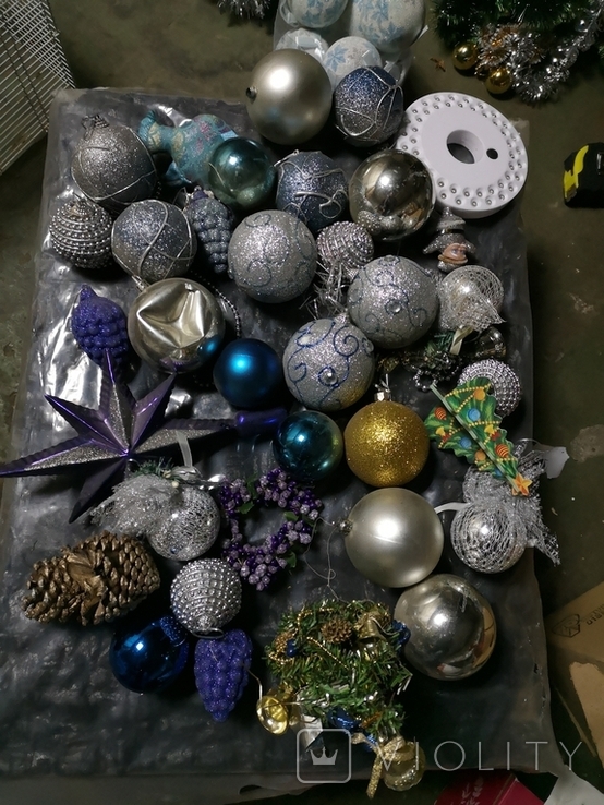 2 Новогодние Игрушки