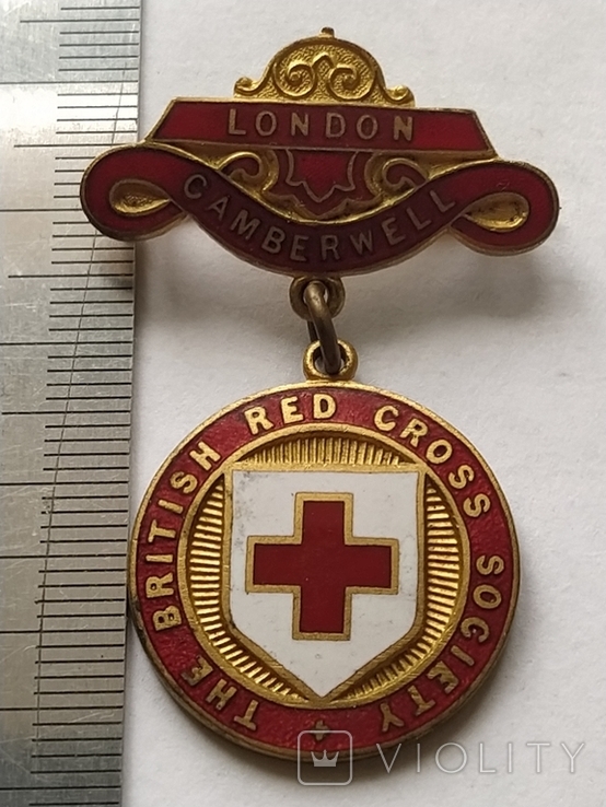 Знак общества"Британский Красный крест"