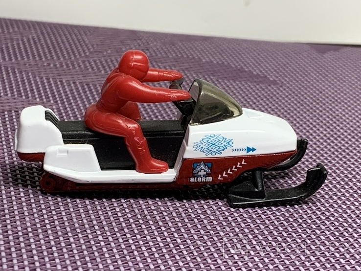 Matchbox 1/40 Snowmobile