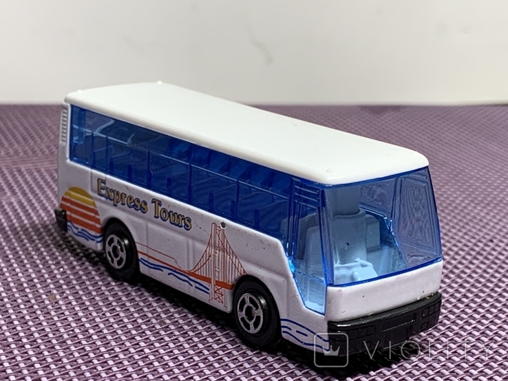 Welly 99300 Coach Express Tours