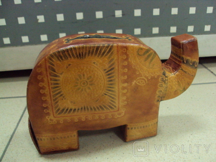 Figure piggy bank elephant leather India size 10 x 15.5 cm, photo number 2