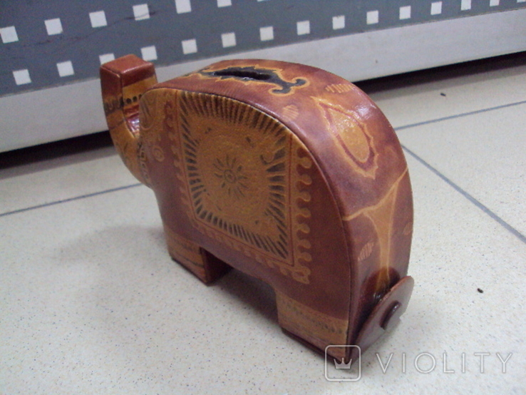 Figure piggy bank elephant leather India size 10 x 15.5 cm, photo number 6