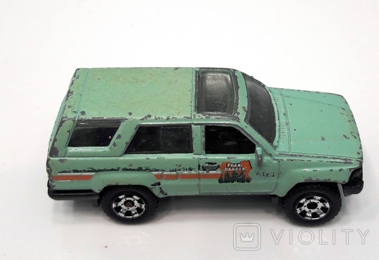 Toyota 4 Runner Matchbox, фото №2