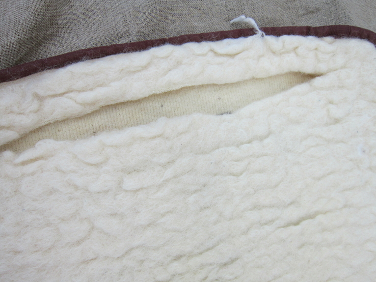 Подушка из овечьей шерсти 57х35, фото №7