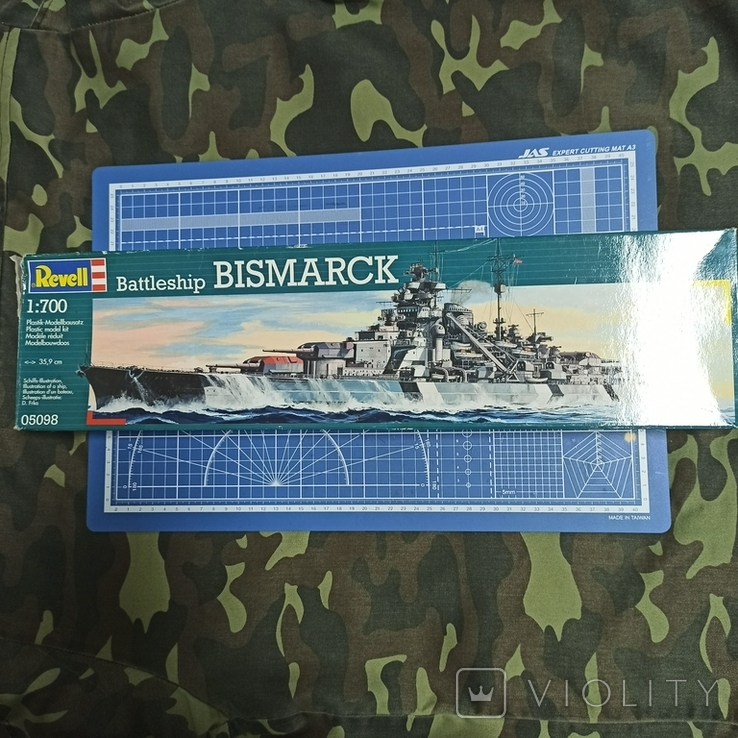 Bismarck 1:700 Revell 05098