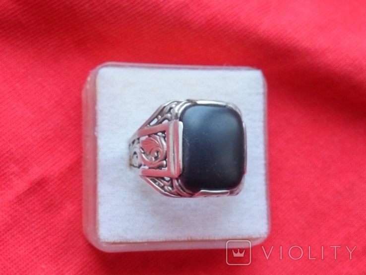 Кольцо серебряное с черным камнем( 21 размер)( 5.77 грама) ( 925 проба тризуб)