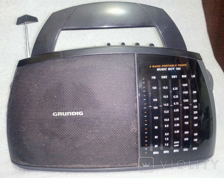 Радиоприёмник Grundig