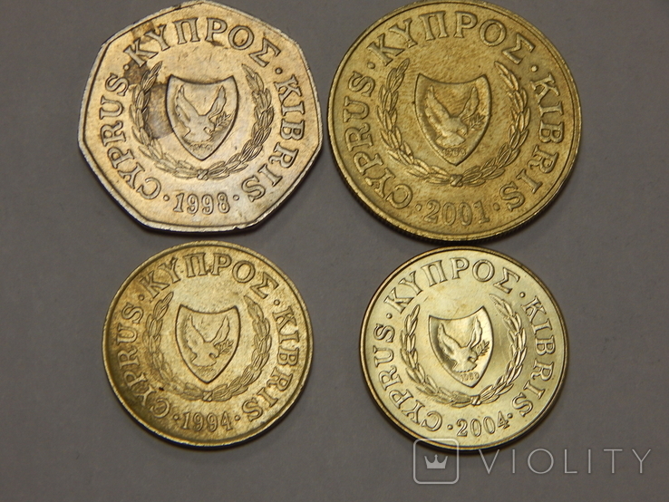 4 монеты Кипра