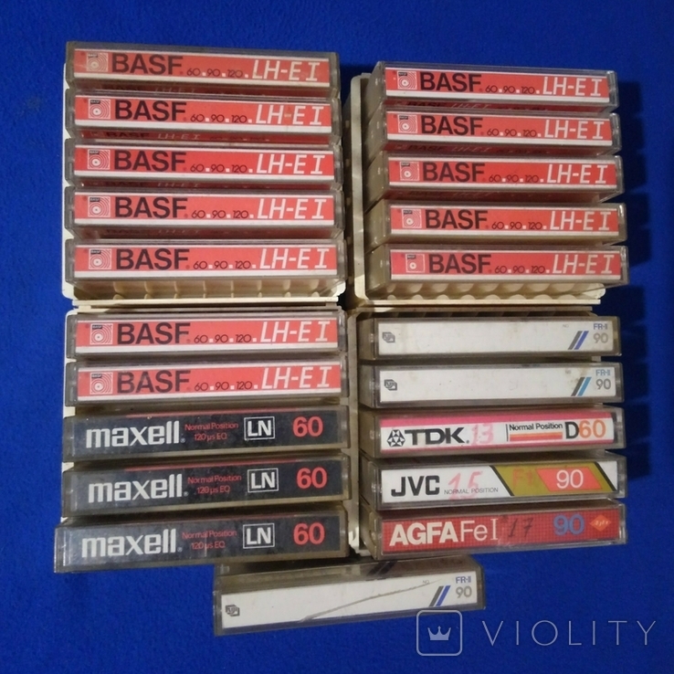 Кассеты аудио с записью Basf,Agfa,Fuji,Maxell,TDK,JVC