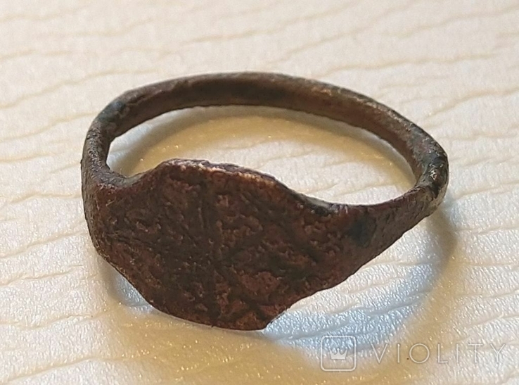Перстень с орнаментом. Конец 16 века- 17 век., фото №2