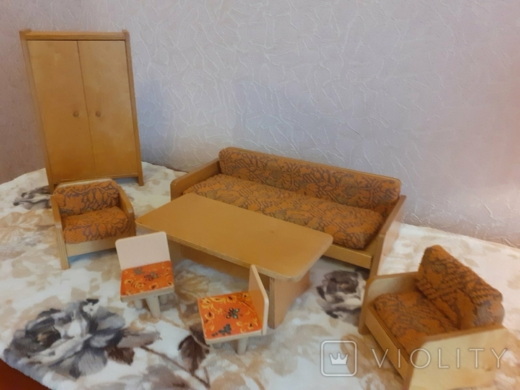 Игрушечная мебель для куклы. СССР. Шкаф, диван, стол и два кресла., фото №2