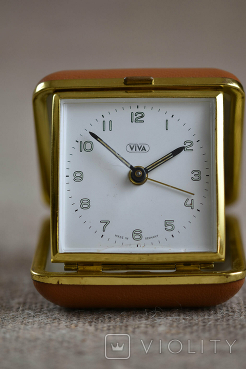 Часы будильник дорожный механика VIVA Германия