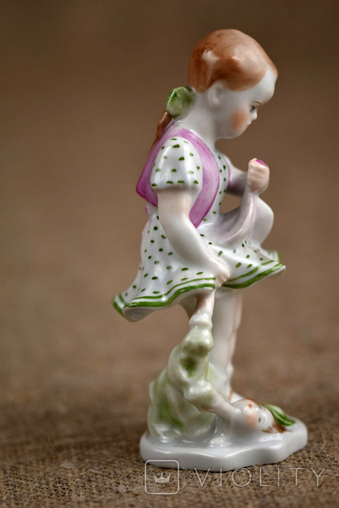 Herend Фарфоровая статуэтка Девочка с куклой 1960 гг, фото №6