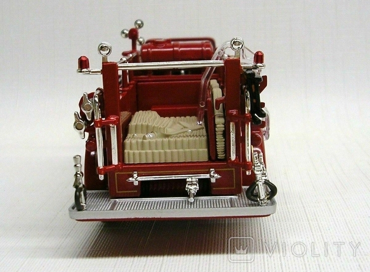 Масштабная модель 1:43 пожарная машина и автобусы, фото №4