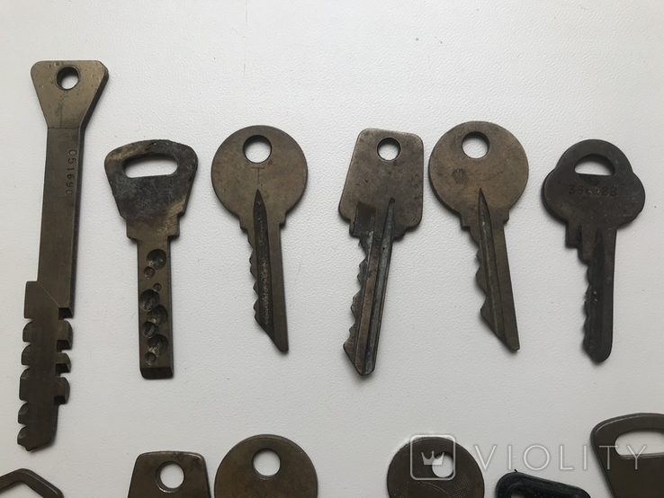 Ключи разные бронзовые, фото №5