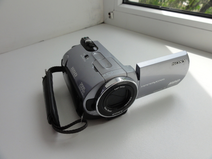 Видеокамера Sony Handycam DCR-SR82 Е 60Gb