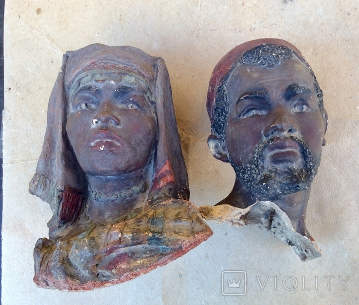 Скульптуры старые (головы), фото №2
