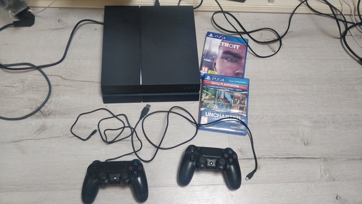 Sony Playstation 4 CUH-1216B 1000Gb + ИГРЫ + 2 ДЖОЙСТИКА, photo number 2