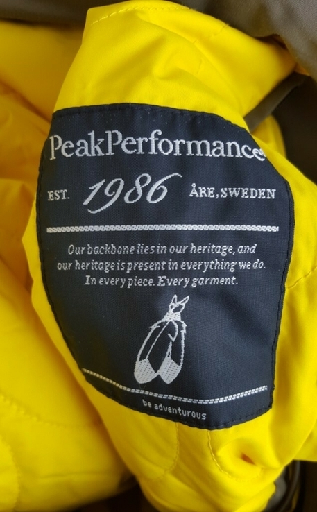 Куртка в стилі military Peak Perfomance олива L, фото №4